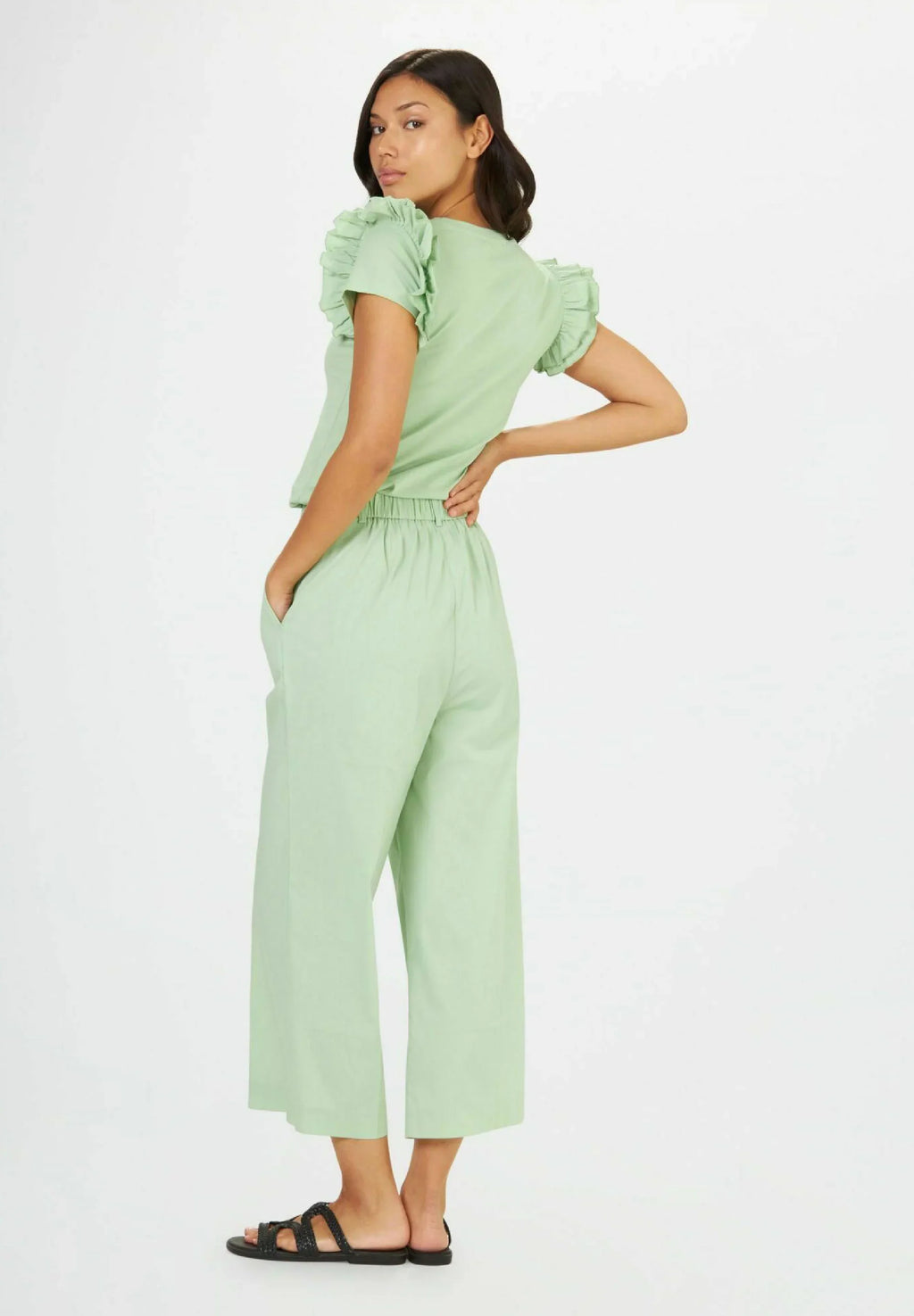 CONBIPEL WITH RUFFLES - BASIC T- SHIRT | LIGHT GREEN