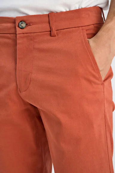J.LIND CLASSIC MEN SUPERFLEX CHINOS | SAND / CLAY