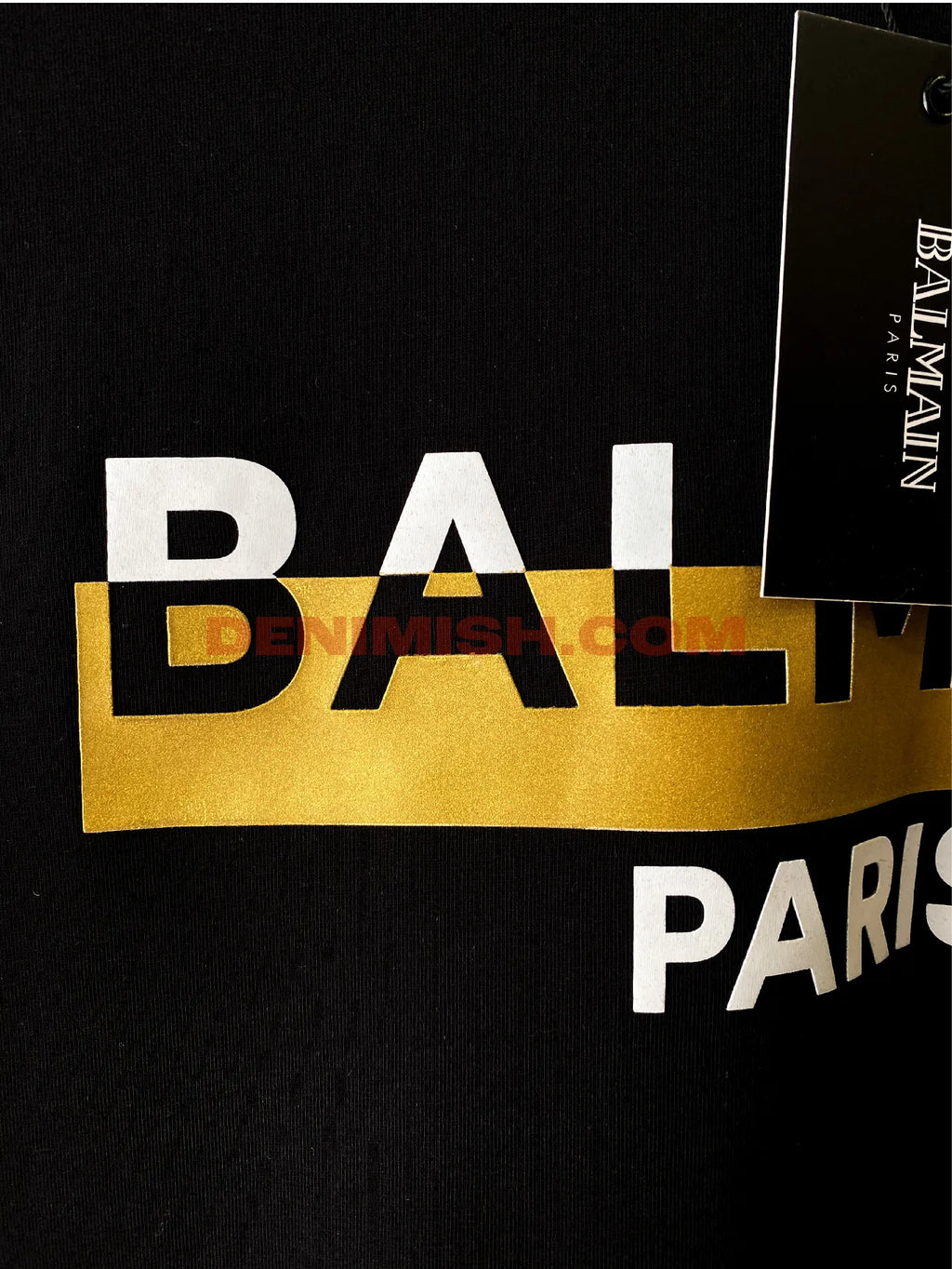 Balmain Paris premium black men's t shirt with a sleek round neck design.