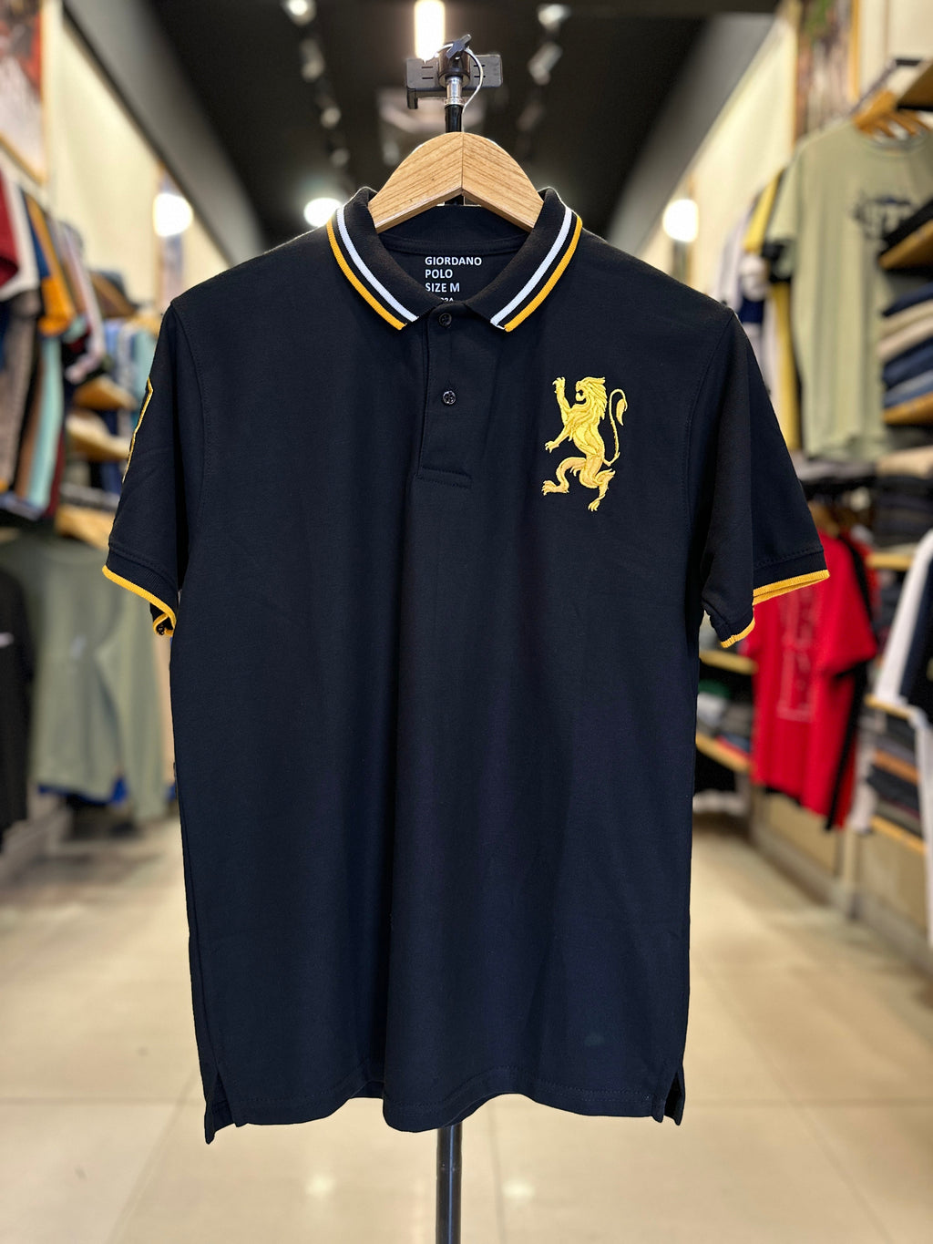 GIORDANO EMBROIDERY SHIRT 3D LION POLO MEN | BLACK