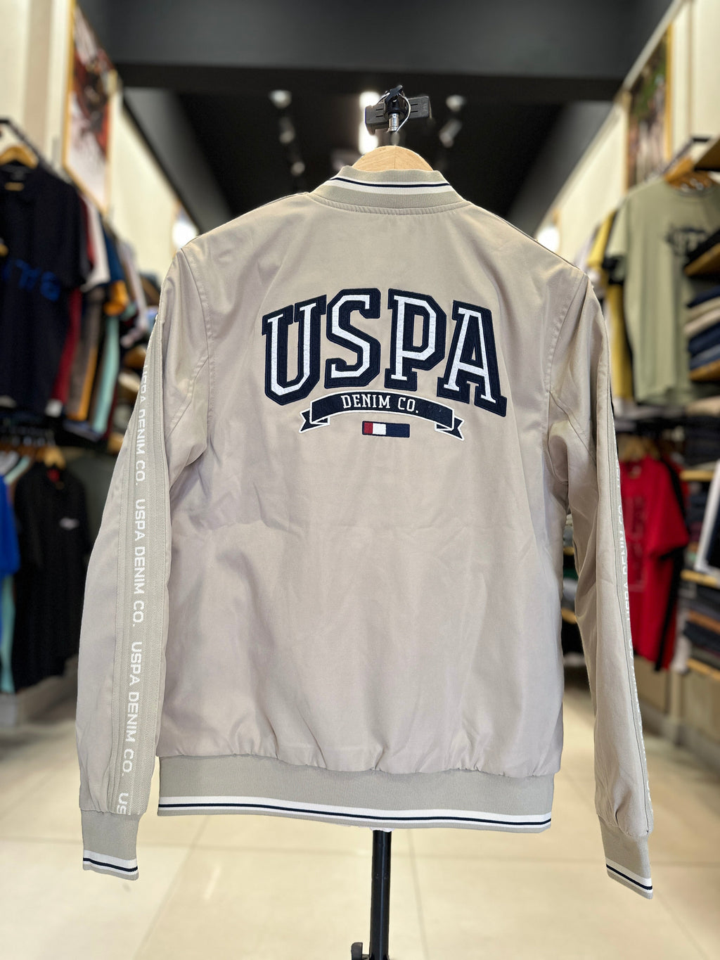 US POLO ASSN. PREMIUM WATER-RESISTANT REVERSIBLE JACKET IMPORTED | BEIGE