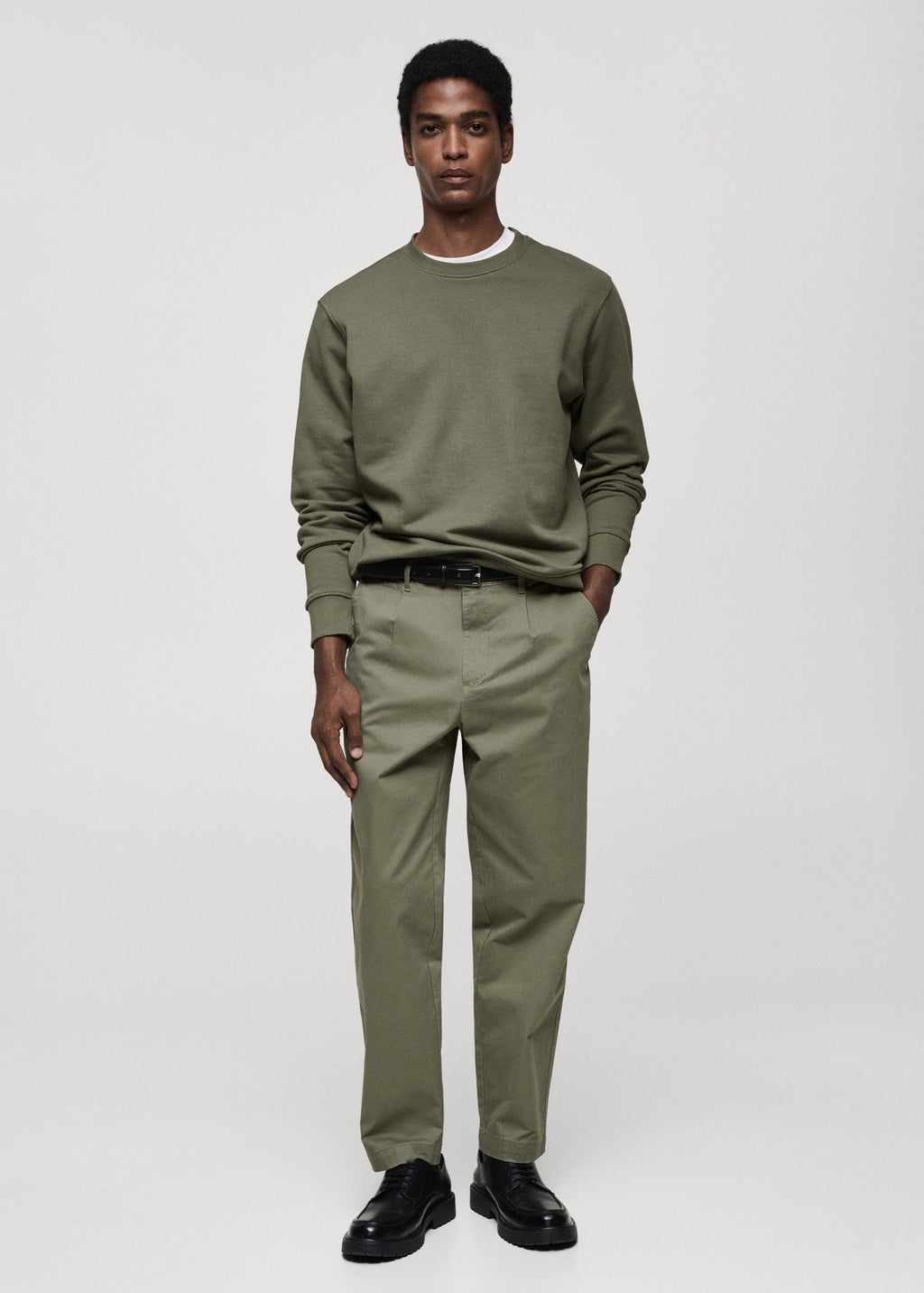 KIABI PLAIN BRUSHED SWEATSHIRT FOR MEN – SOFT & WARM EVERDAY ESSENTIAL | GREEN