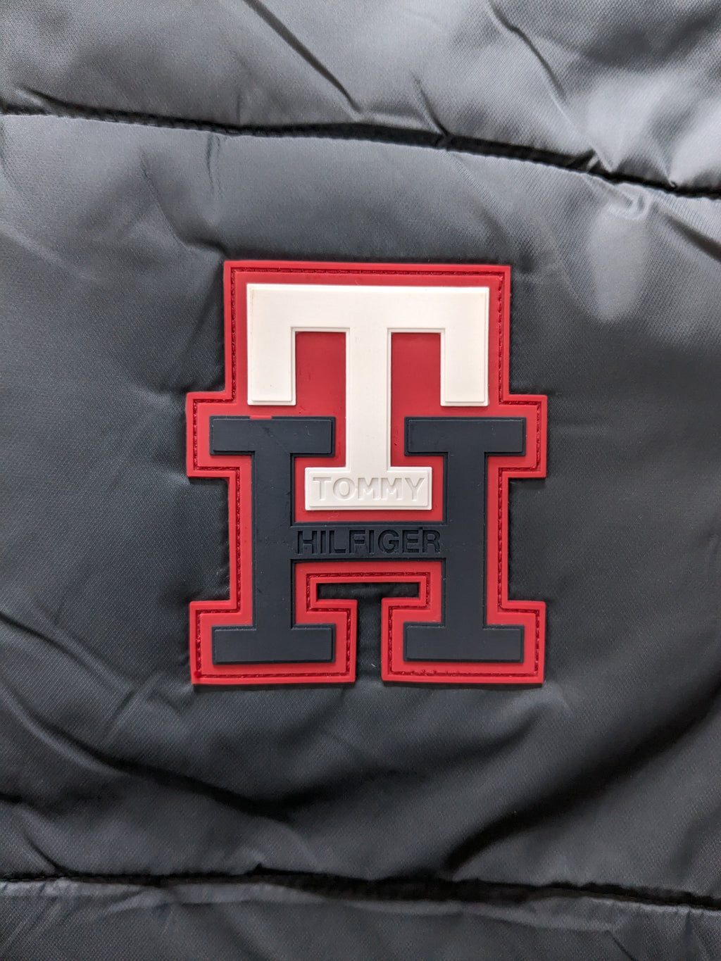 TOMMY HILFIGER MEN’S PREMIUM PUFFER JACKET | BATTLESHIP GREY