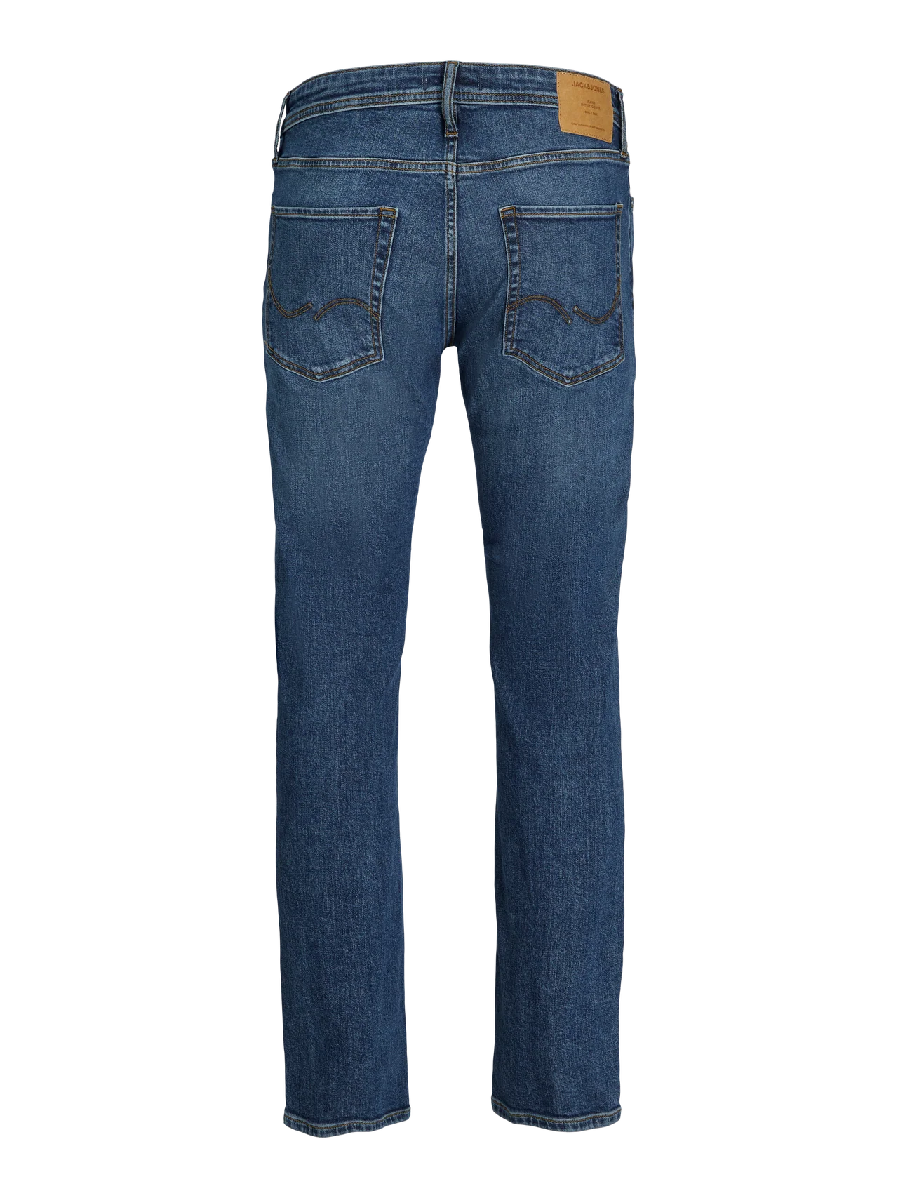 Stylish jeans brands in Pakistan